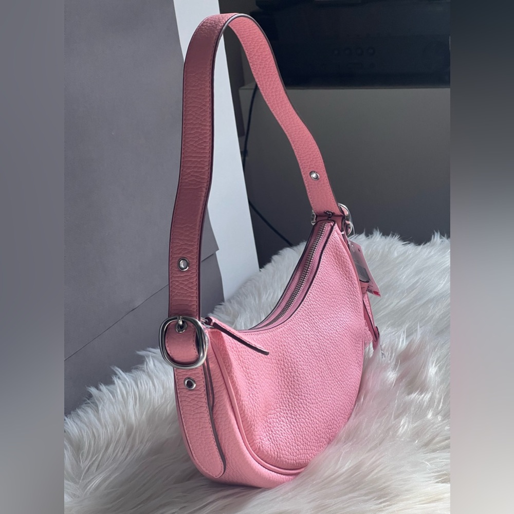CC439 - Coach Luna Shoulder Bag - Picture 3 of 11